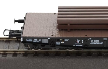 6600016 H0 3er Set Schwerlastwagen mit Ladegut, NS, Ep. III - 2