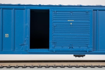 Bachmann Züge 14904 15,7 m Außenverstrebter Kastenwagen mit blinkendem Ende der Zugvorrichtung – CSX – HO Scale Hobby Fracht, prototypisch blau - 4