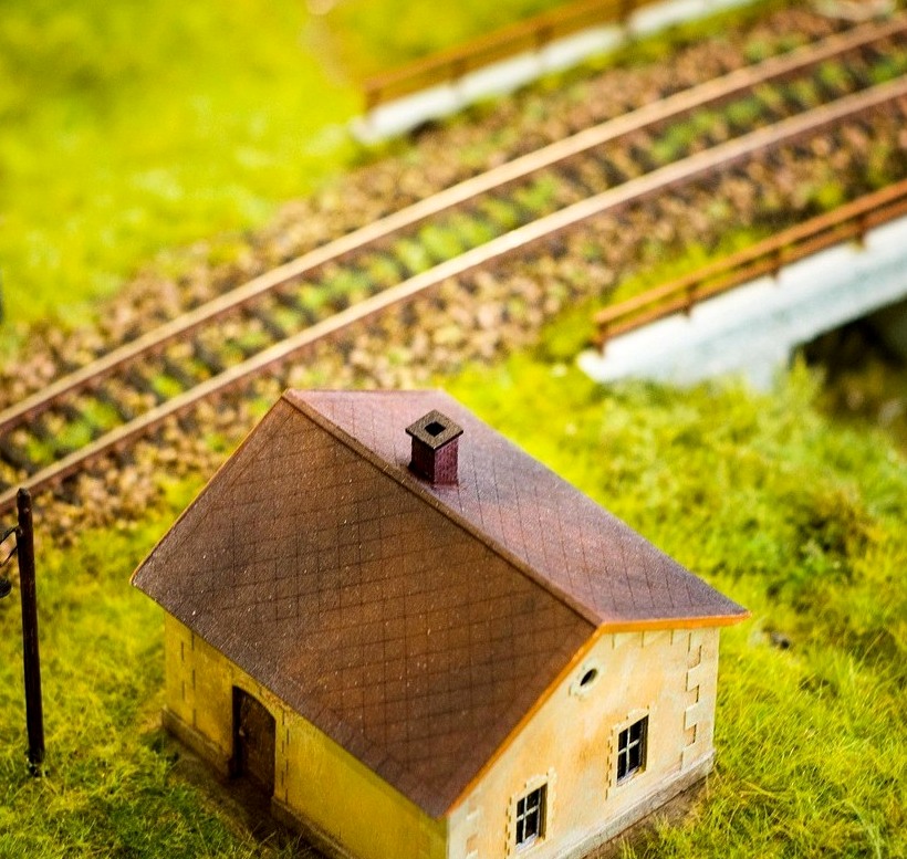 Detailansicht zum Thema Bahnbetriebswerk in H0 richtig planen