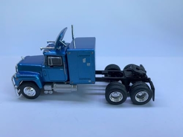 Brekina 85802 Mack RS 700, blau-metallic, US Truck Modell 1:87 (H0) - 5