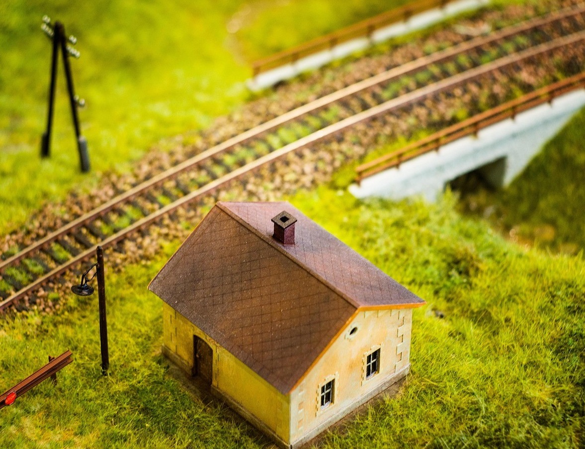 Brücken auf der H0-Anlage richtig bauen auf einer H0-Modellbahnanlage