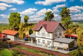 Faller 110145 Bahnhof Owen - 1
