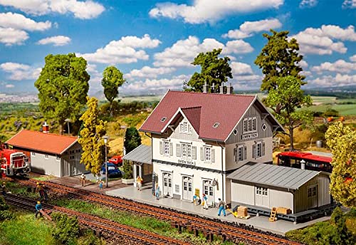 Faller 110145 Bahnhof Owen - 1