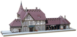 FALLER Bahnhof Schwarzburg Modellbausatz mit 406 Einzelteilen 550 x 185 x 230 mm I Modelleisenbahn Zubehör H0 Gebäude I Modelleisenbahn H0 Bahnhof - 1