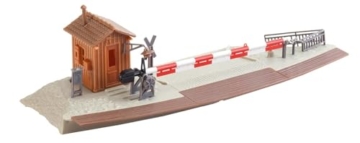 FALLER Beschrankter Bahnübergang Modellbausatz mit 78 Einzelteilen 190 x 160 x 50mm I Modelleisenbahn Zubehör H0 Gebäude I Modelleisenbahn H0 Übergang - 2