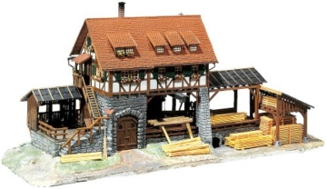 FALLER Sägemühle Modellbausatz mit 569 Einzelteilen 345 x 200 x 145 mm I Modelleisenbahn Zubehör H0 I Modelleisenbahn H0 Sägemühle mit Wasserrad - 3