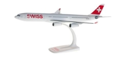 herpa 610117-001 – Airbus A340-300 Swiss Airlines, Flugzeugmodell, Modellsammlung, Bastler, Miniaturmodelle, Modellbausatz, Kleinmodell, Airplane, Flugzeuge zum Sammeln – Maßstab 1:200, Farbig - 1