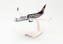 herpa 613200 Sun Boeing 737-800 “Eintracht Frankfurt-SGE Express” – TC-SPC Flugzeug Modellbau Miniaturmodelle Sammlerstück, mehfarbig - 1