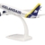 Herpa Snap-Fit Modellflugzeug Icelandair Boeing 737 Max 8 - Yellow Tail Stripe, Miniatur im Maßstab 1:200, Sammlerstück, Modell mit Standfuß, Kunststoff - 4