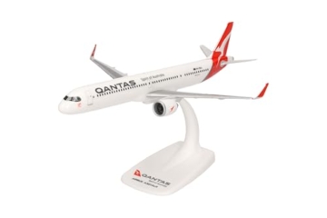 Herpa Snap-Fit Modellflugzeug Qantas Airbus A321XLR, Miniatur im Maßstab 1:200, Sammlerstück, Modell mit Standfuß, Kunststoff, Weiß - 1
