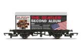 Hornby R60301 The Beatles Zweites Album 'with The Beatles' USA Albumcover Wagon, 00 Gauge - 1