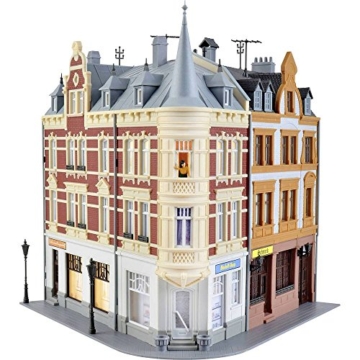 Kibri 38295 H0 Stadthaus mit Figur und Hausbeleuchtung Set - 1