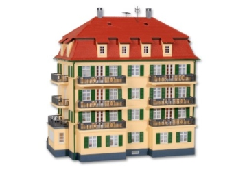 Kibri 38354 - H0 Mehrfamilienhaus mit Balkon - 1