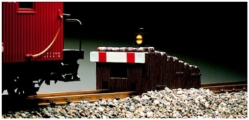 LGB – Gartenbahn Prellbock mit Beleuchtung – L10310, Zubehör für Anlagenbau, Gleissperrsignal, Gleismaterial, für gerade Gleise, Spur G - 1