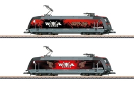 Märklin 88666 Elektrolokomotive BR 101 W:O:A Wacken Design Spur Z – Sammler Lok für Hard Rock & Metal Fans - 1
