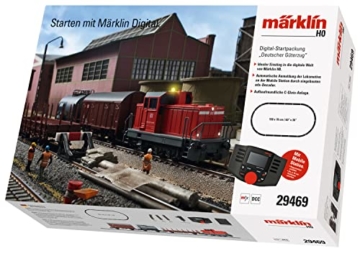 Märklin Modelleisenbahn Digital-Startpackung Moderner Rangierbetrieb 29469 – Diesel-Lokomotive mit Kesselwagen und Güterwagen, inklusive mobiler Station und automatischer Verbindung - 1