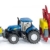 siku Farmer 1799 – New Holland Traktor mit Kverneland Pflanzenschutzspritze