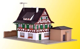 Vollmer 47696 N Dorfschmiede mit Zubehör und Beleuchtung, - 1